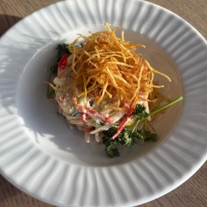 Салат с говядиной и картофелем пай