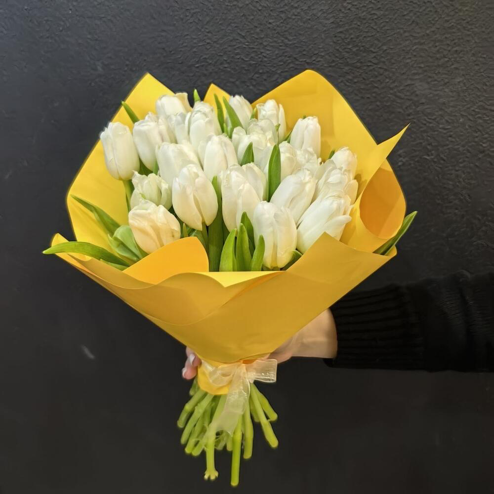 Монобукет из 25 белых тюльпанов (код 267)