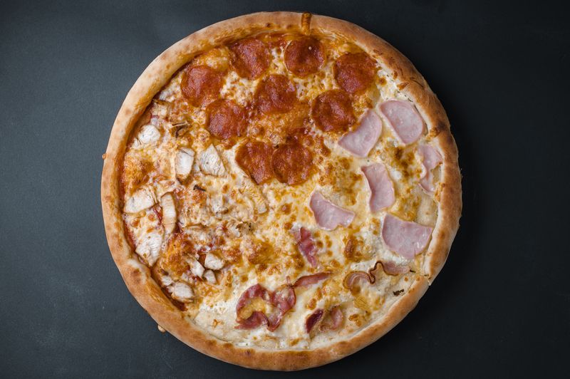 Четыре мяса 35см