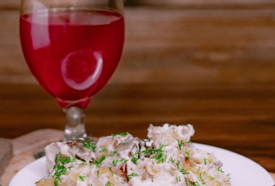 Картоф. со свининой, под чесноч. соусом