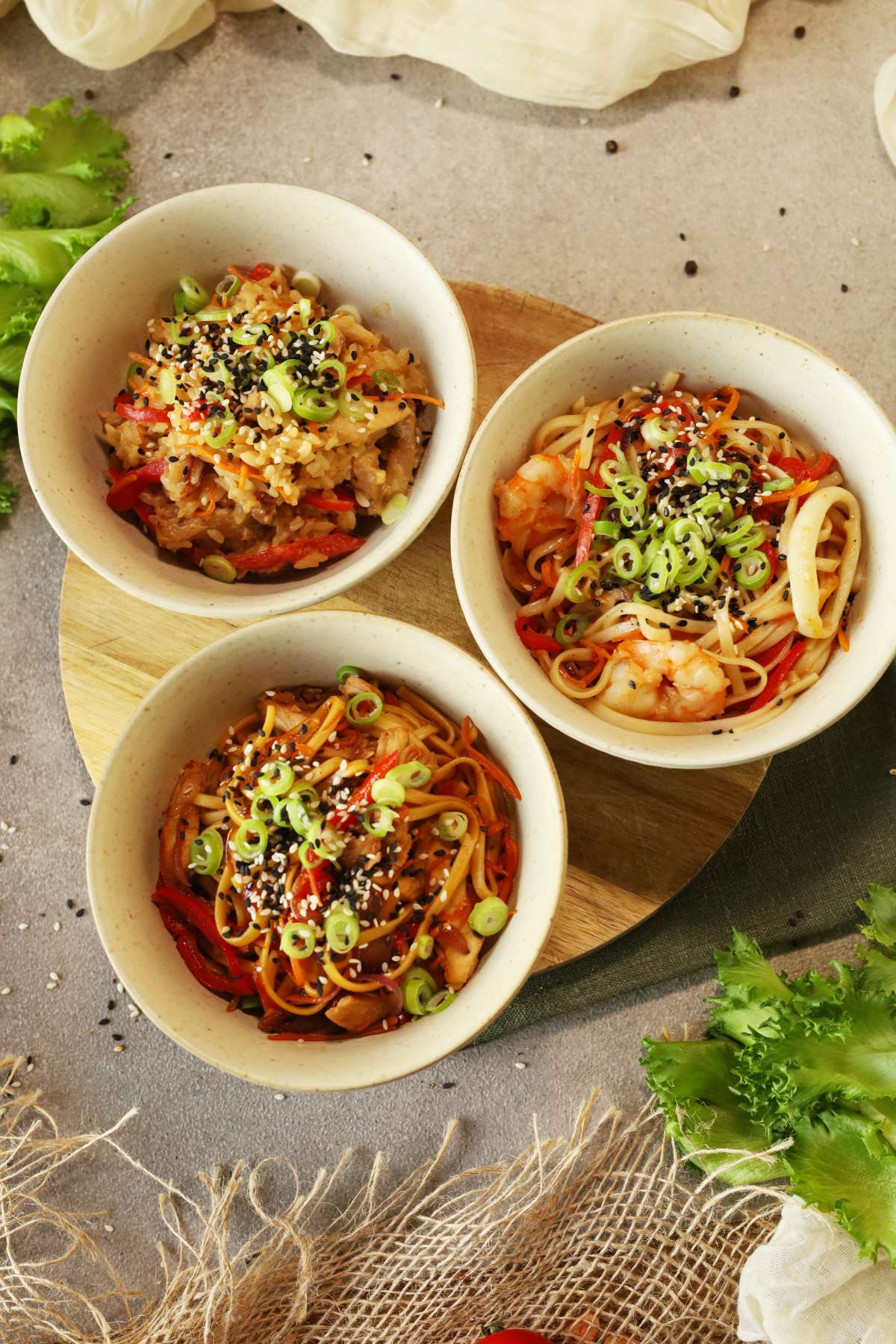 WOK удон с морепродуктами в соусе Том-ям