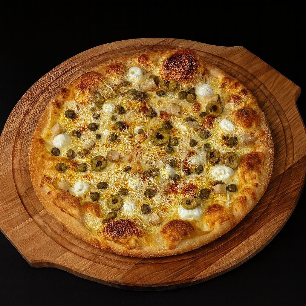 Пицца с белыми грибами