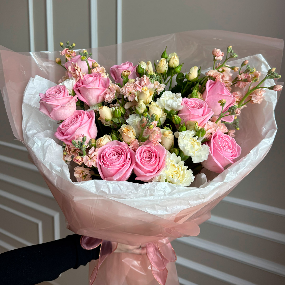 Авторский букет (предзаказ) 637