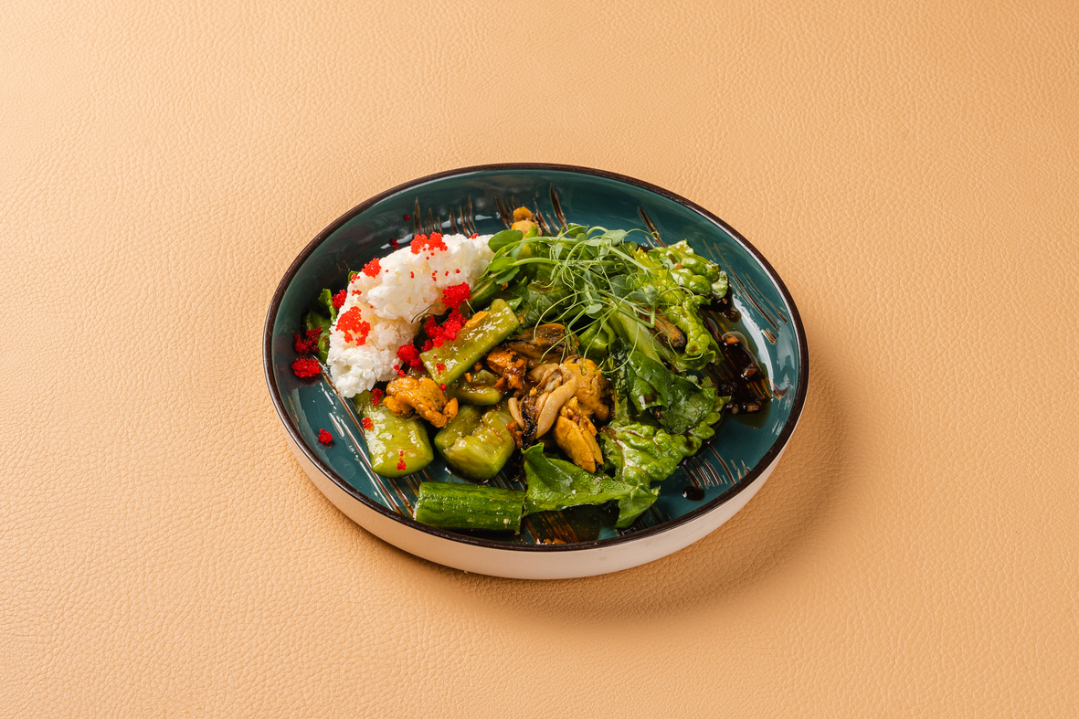 Салат с мидиями