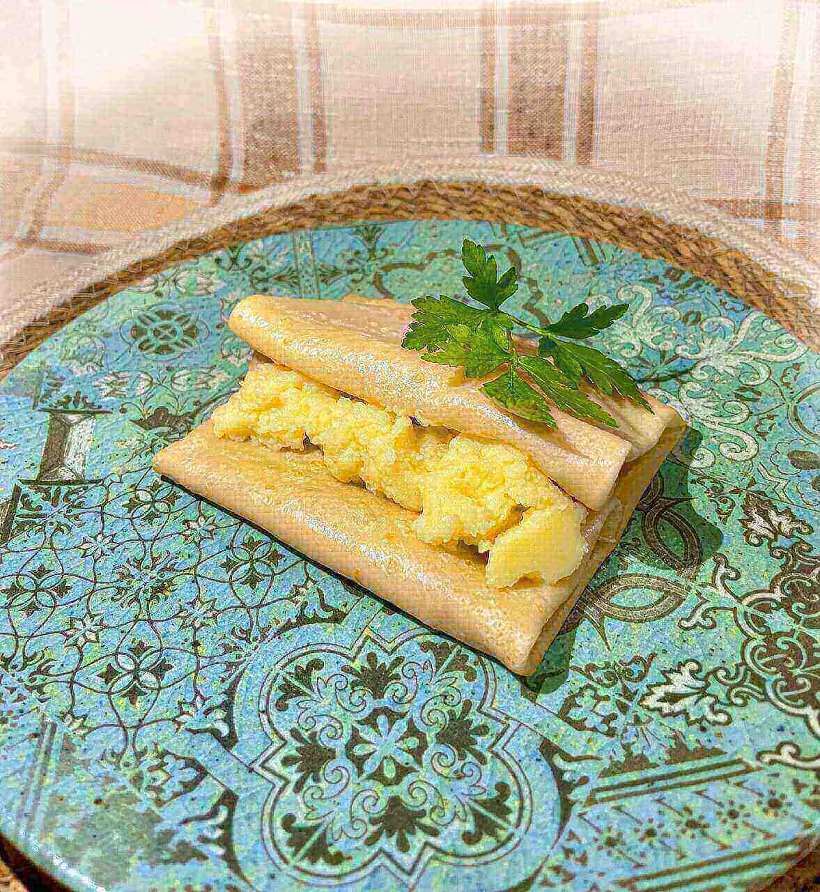 Блинчик с картофельным пюре