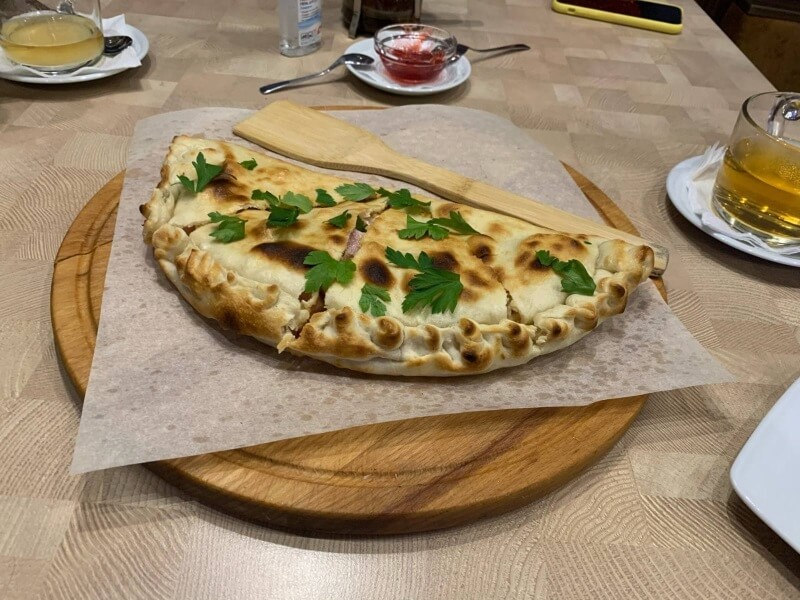 Кальцоне
