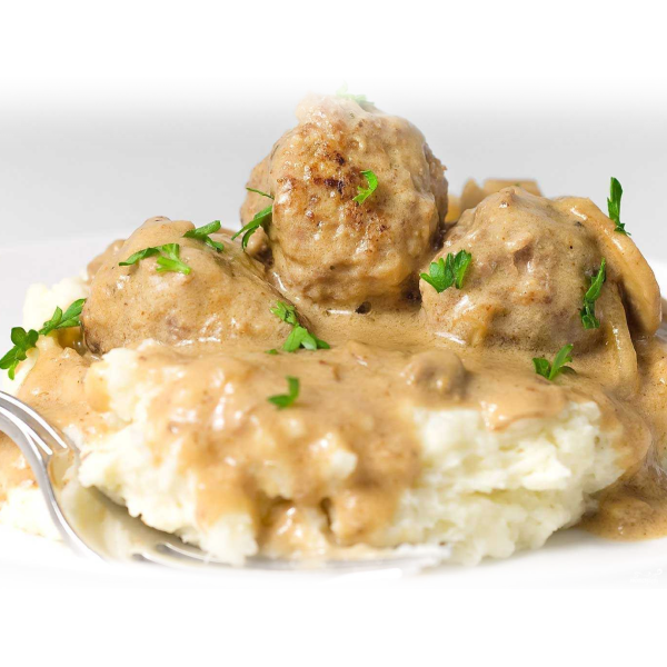 Мясные биточки с грибами и рисом