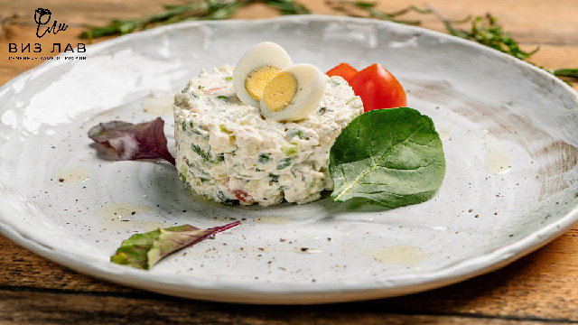 Салат Оливье с курицей
