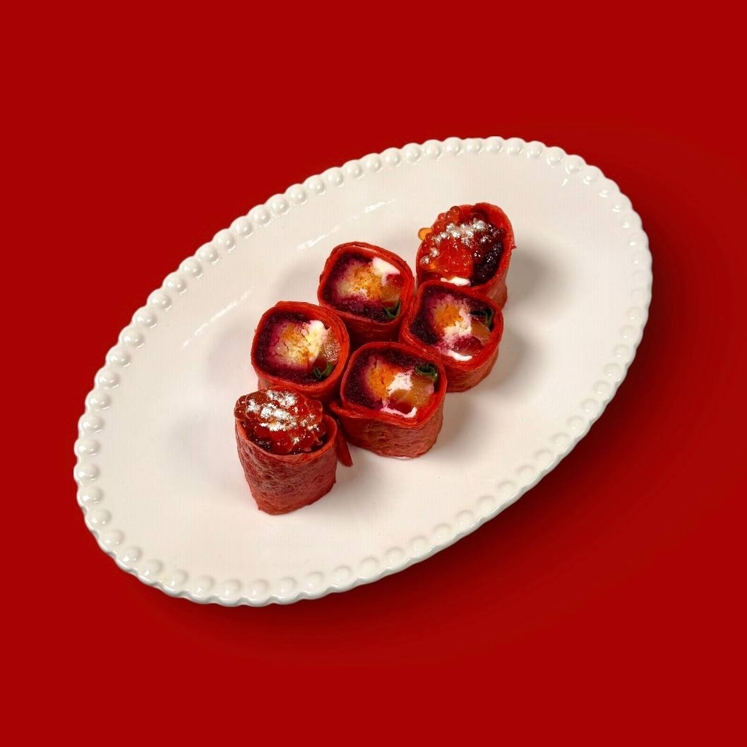 Ролл лосось под шубой