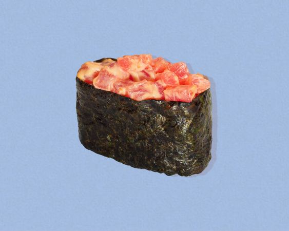 Гункан с тунцом