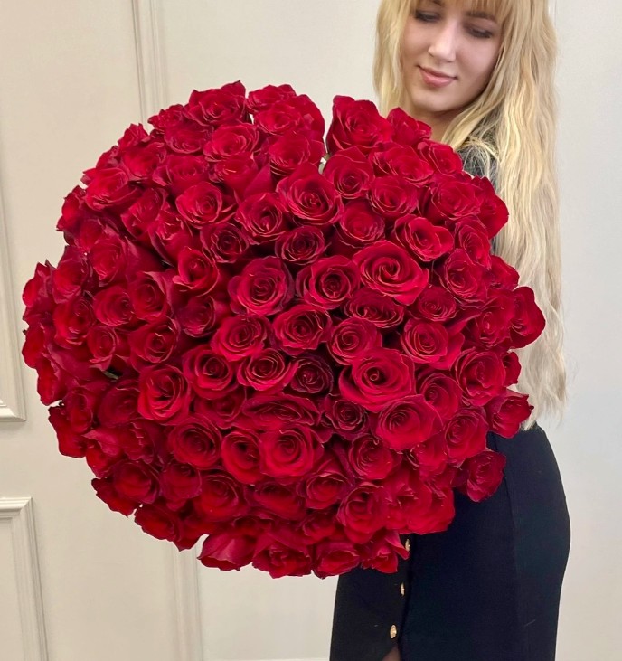Букет из 101 розы