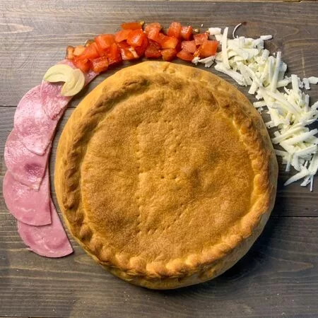 Пирог с ветчиной и сыром 1200гр.