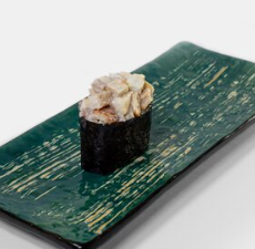 Гункан с угрем спайси