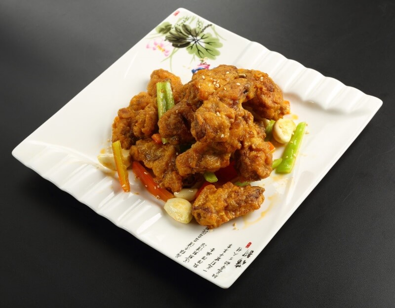 Куриные крылья с чесноком
