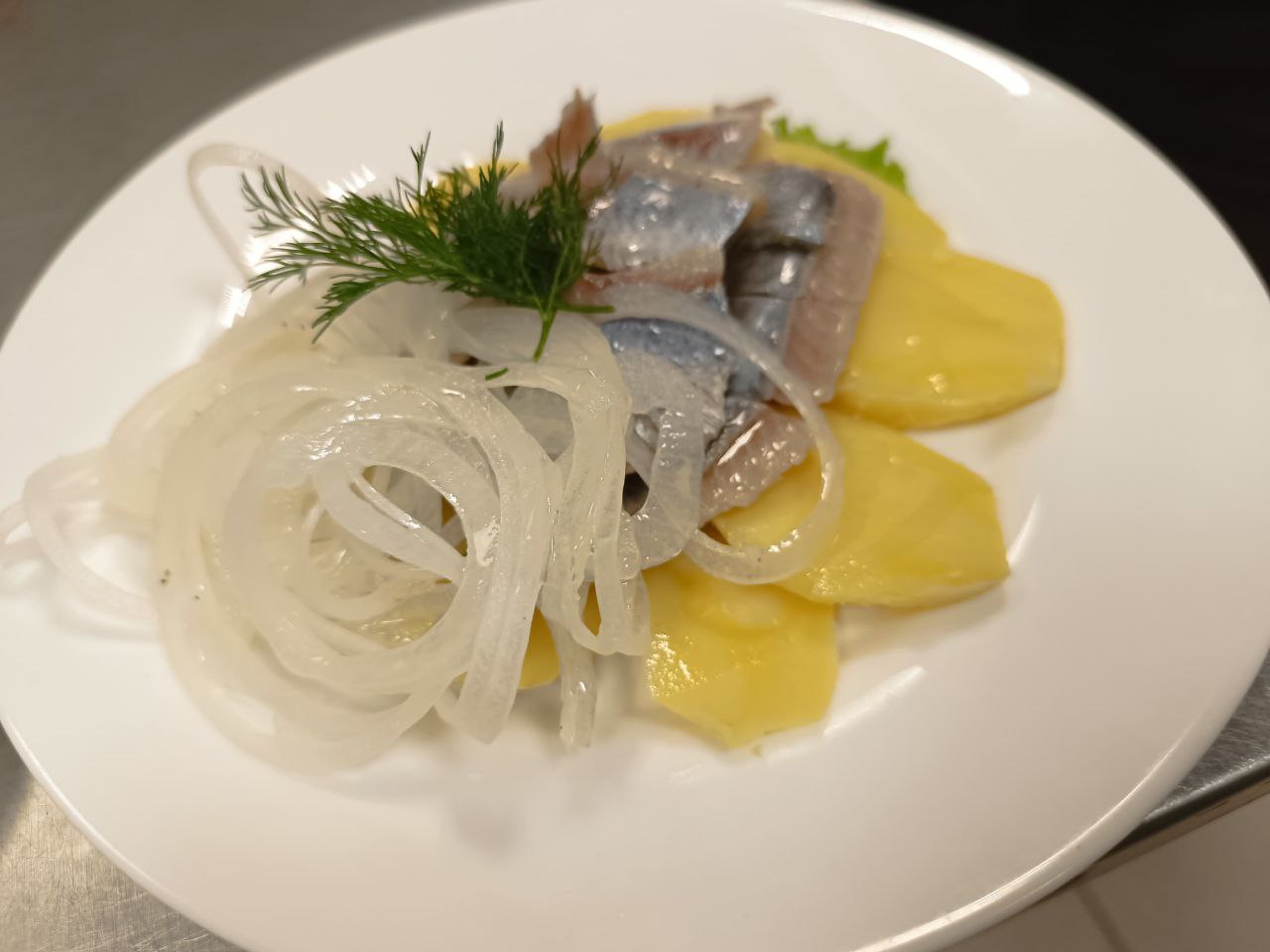 Сельдь с картофелем