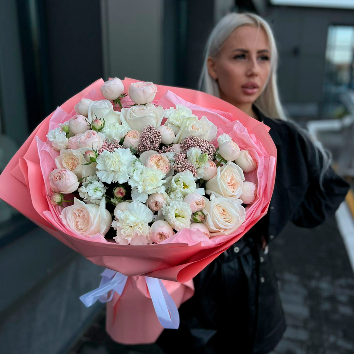 Авторский букет (предзаказ) 723