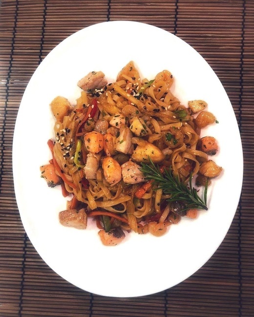 Удон с морепродуктами