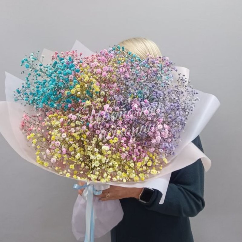 Букет с гипсофилой