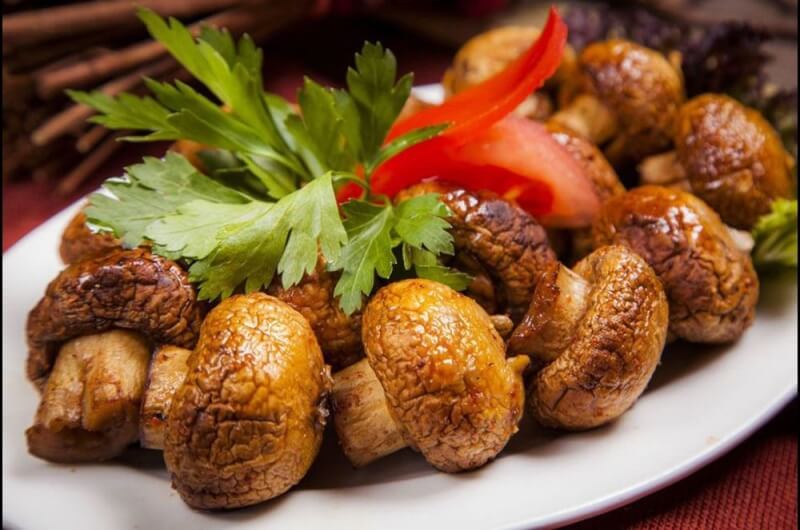 ШАШЛЫК ИЗ ШАМПИНЬОНОВ