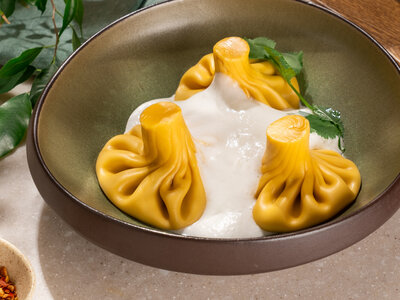 Трио на морковном фреше с лососем