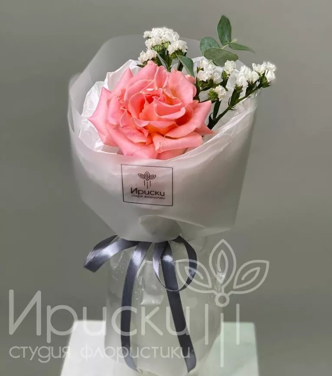 Мини букет с французской розой