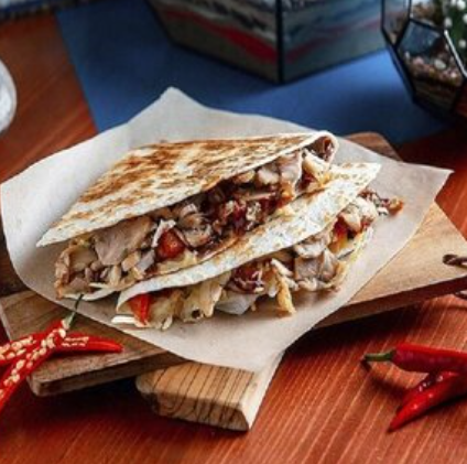 Кесадилья фирменная