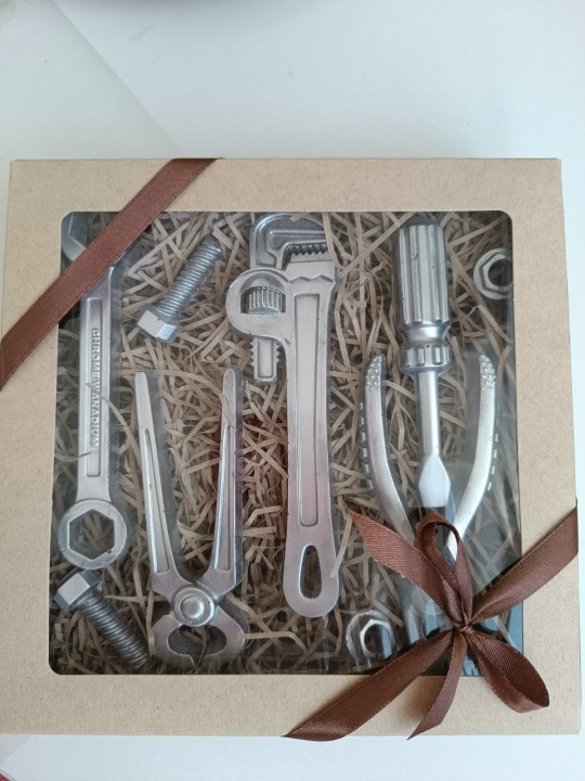 Шоколадный набор "Инструменты"