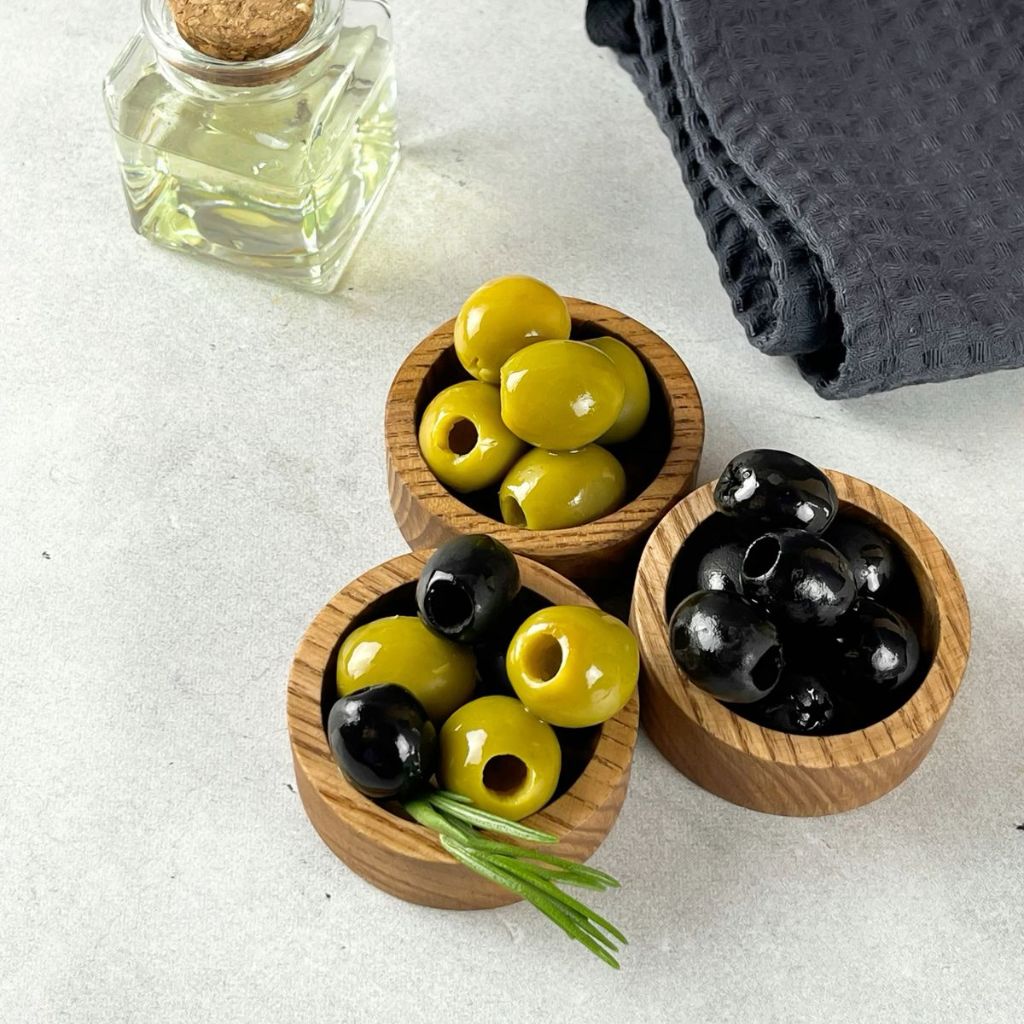 Оливки и маслины