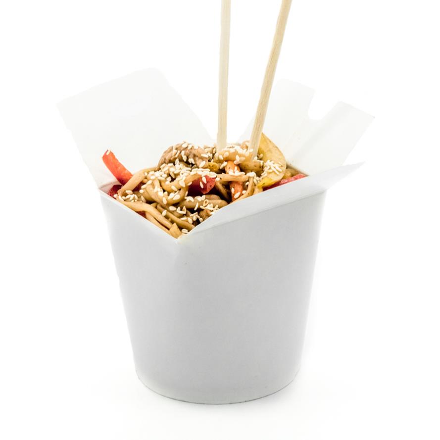 Вок с лапшой удон и курицей