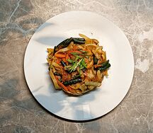 Пшеничная лапша с морепродуктами