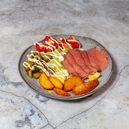 Салат Мясной с ростбифом су-вид