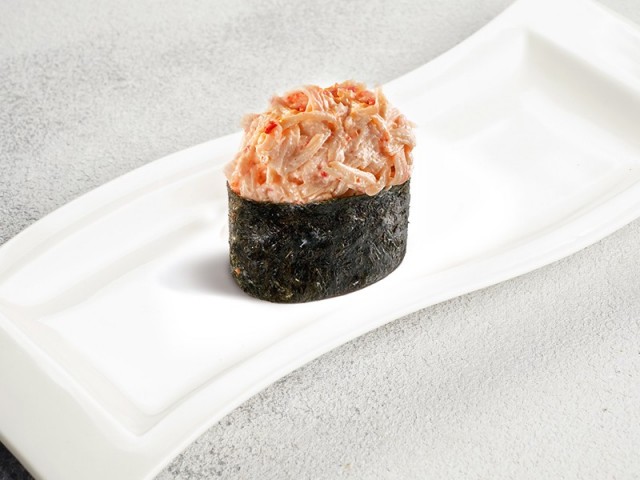 Пряный краб гункан