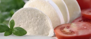 Топпинг к пицце: сыр моцарелла