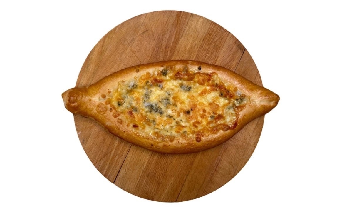 Хачапури 4 сыра