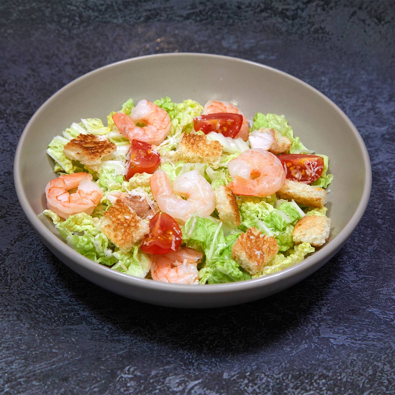 Салат Цезарь с креветкой
