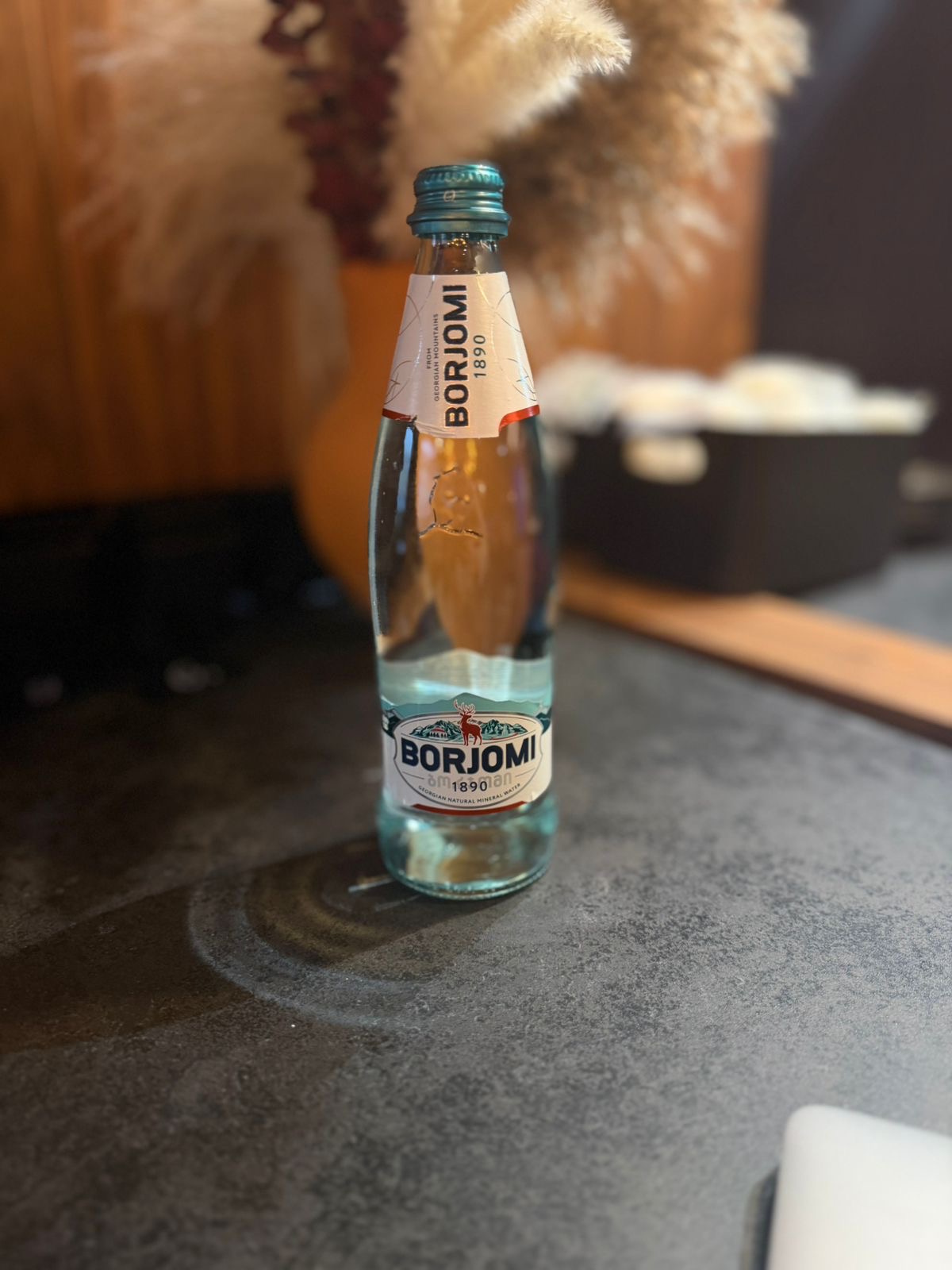 Минеральная вода Borjomi