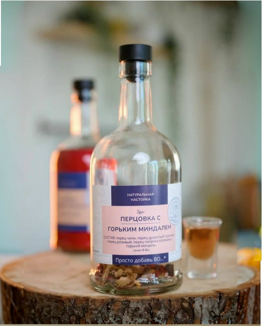 Настойка "Перцовка с горьким миндалем"