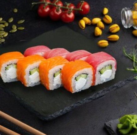 Ролл Филадельфия Лососик папе, маме тунец