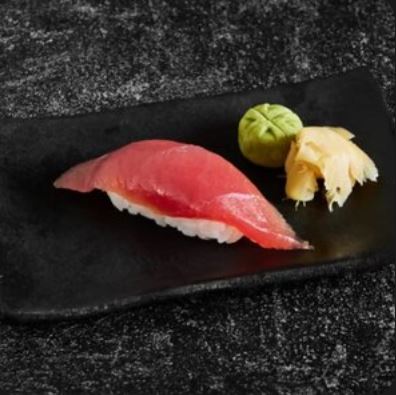 Нигири из тунца