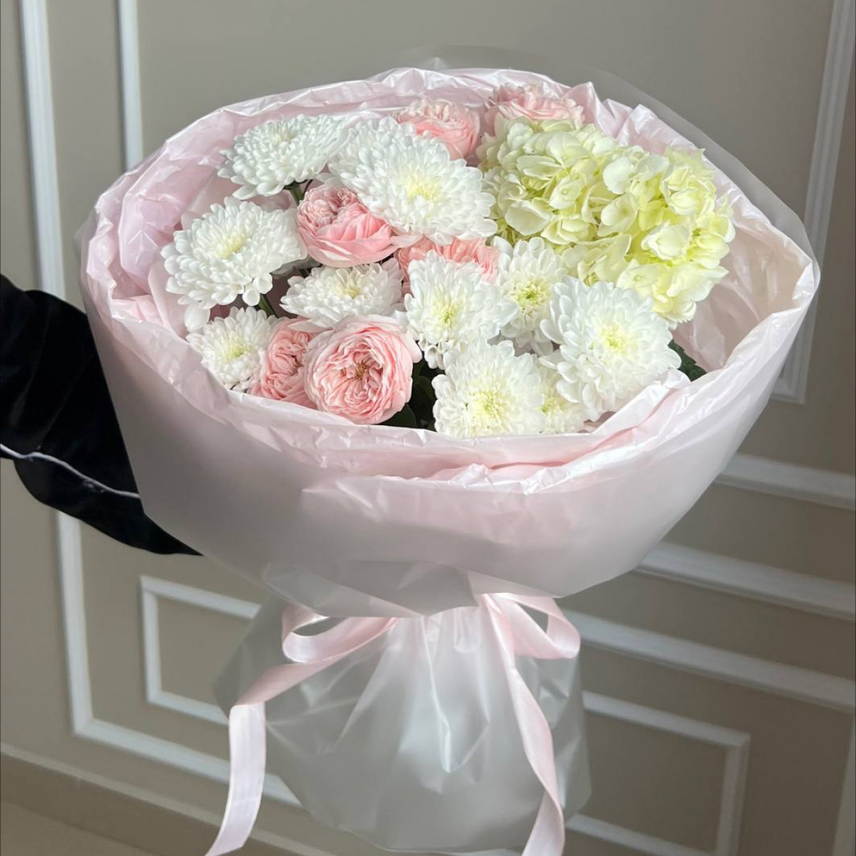 Авторский букет (предзаказ) 255