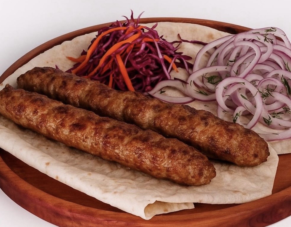 Шашлык ики Бир в лаваше