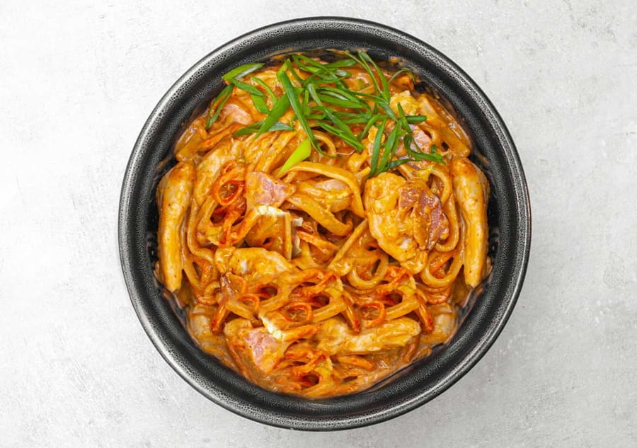 WOK №8 Яичная с копченостями