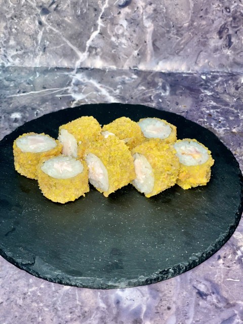 Классический ролл с цыпленком
