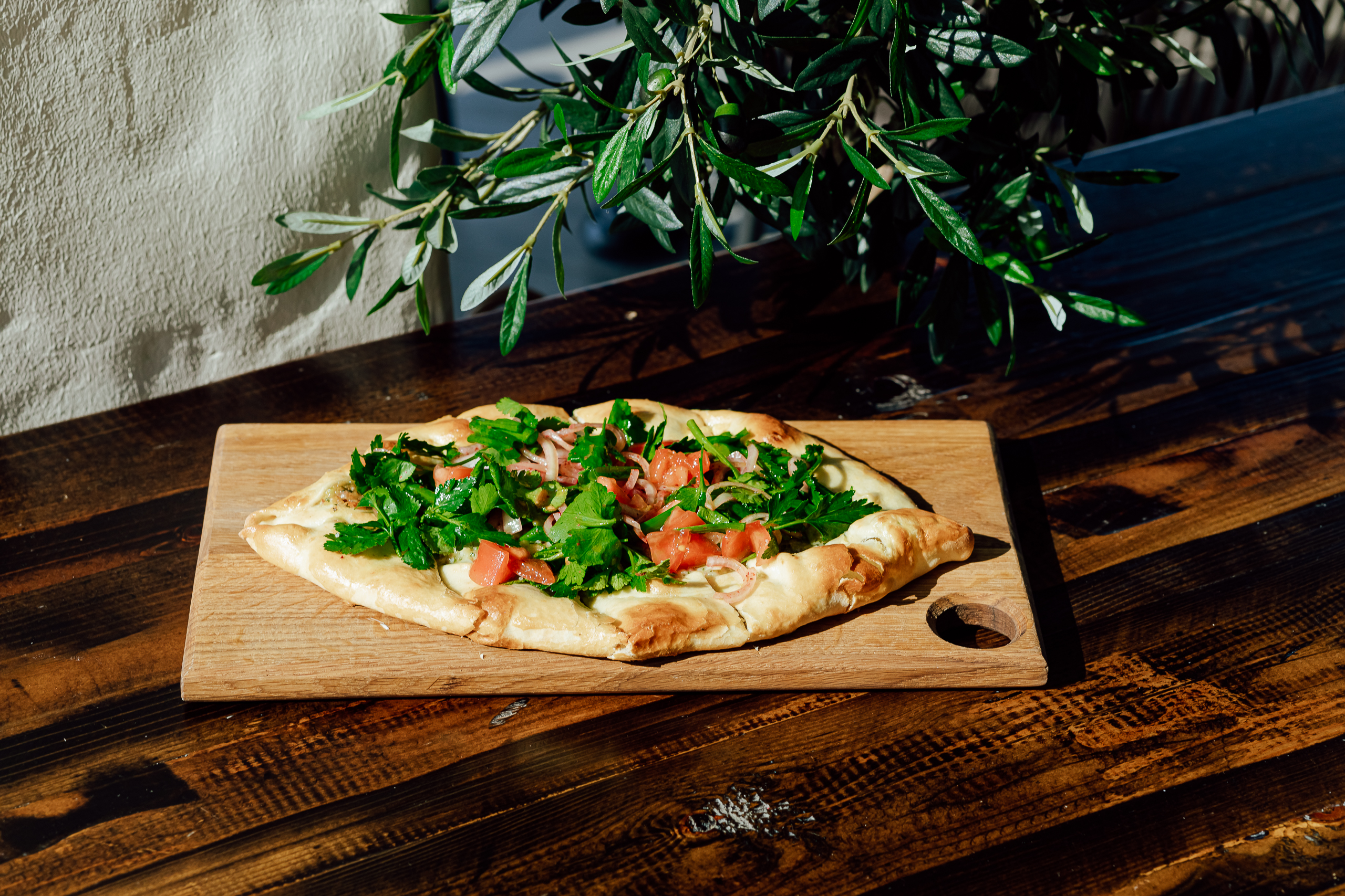 Пирог с картофелем и шкварками