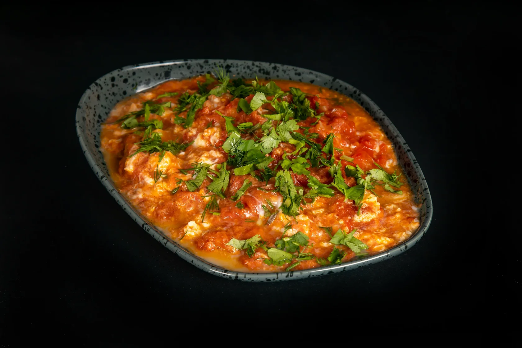 Яичница с помидорами