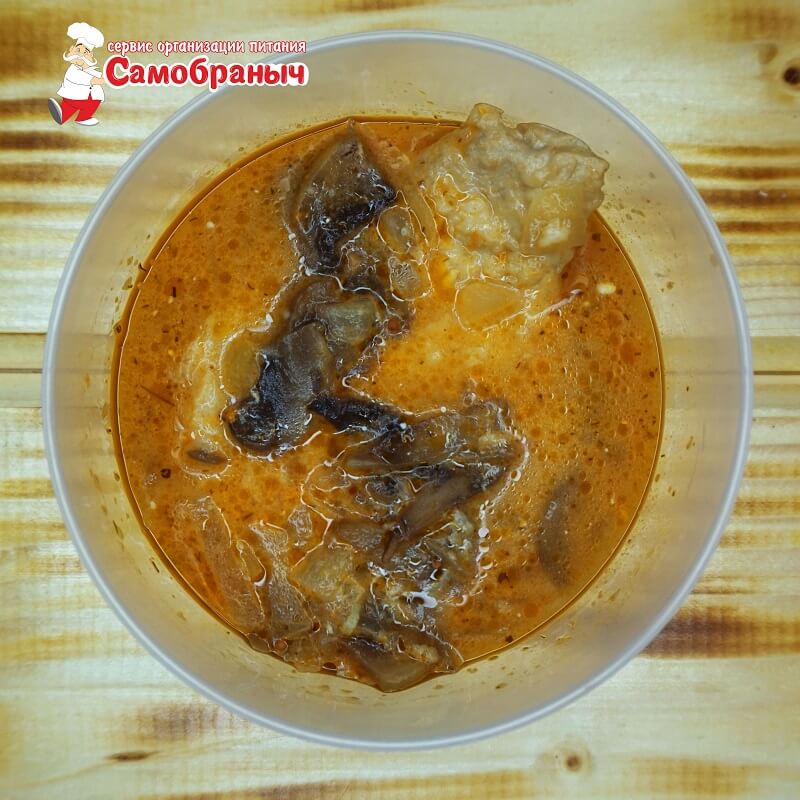 Свинина в чесночном соусе с гриб. 50/100