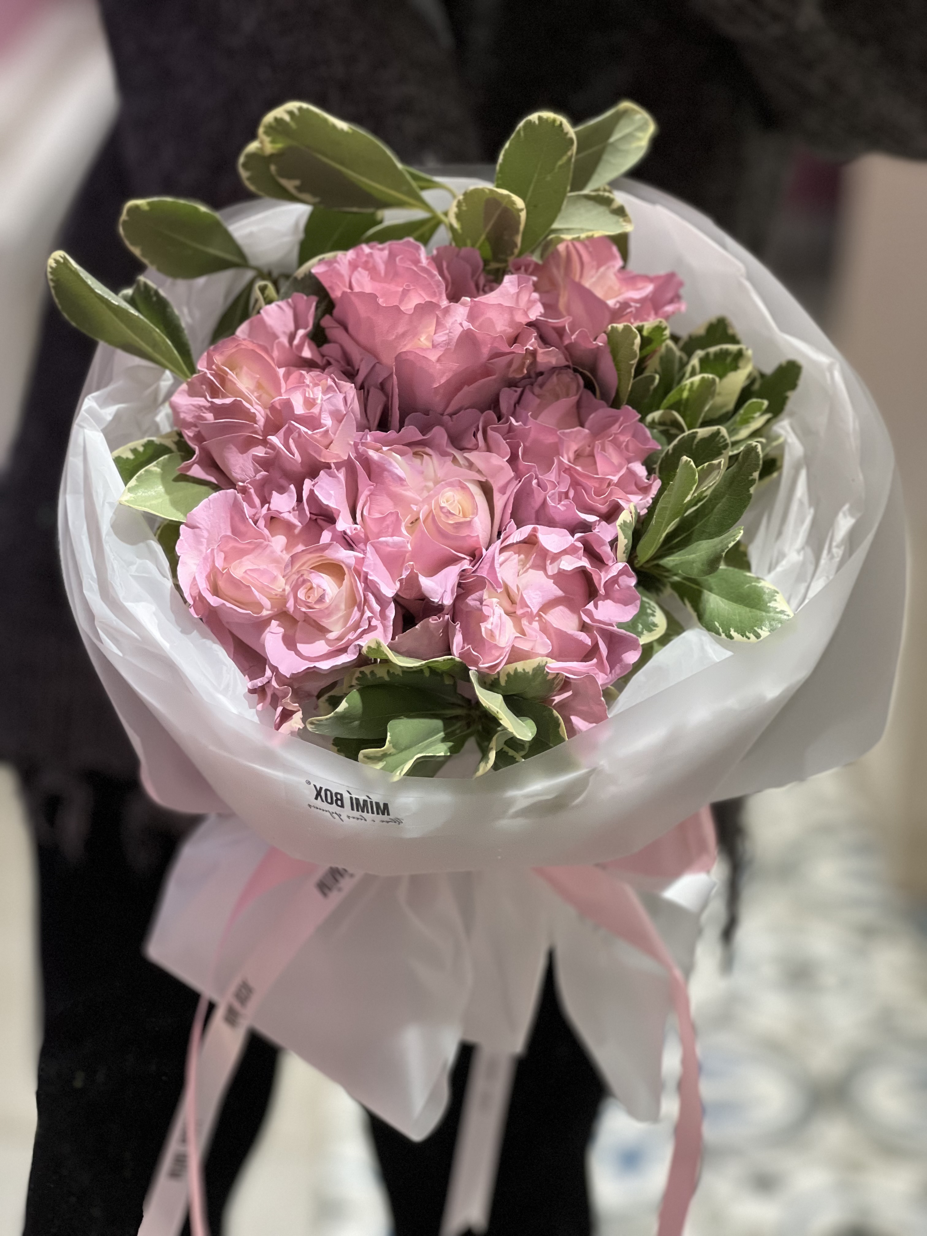 Моно букет с розовыми розами 