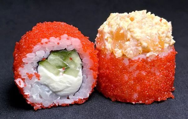 Микс ролл с лососем