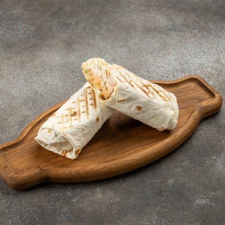 Кебаб в лаваше куриный