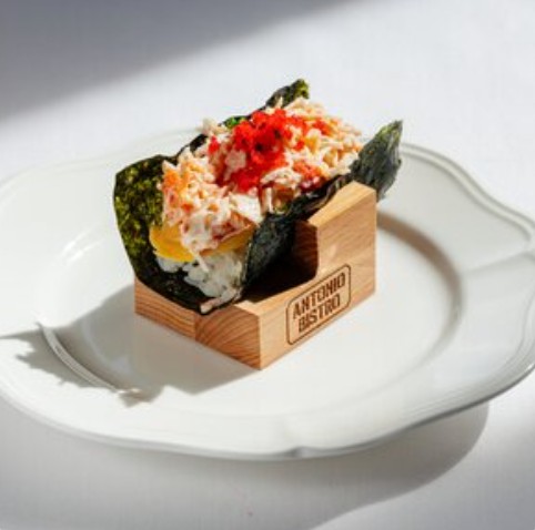 Hand Roll с крабом